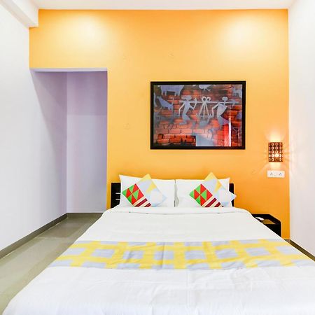 Hotel O Home Comfortable Stays, Near Aasam Gadh Current Office Sururnagar エクステリア 写真