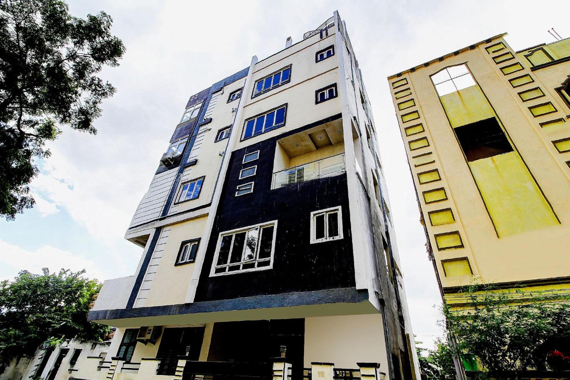 Hotel O Home Comfortable Stays, Near Aasam Gadh Current Office Sururnagar エクステリア 写真