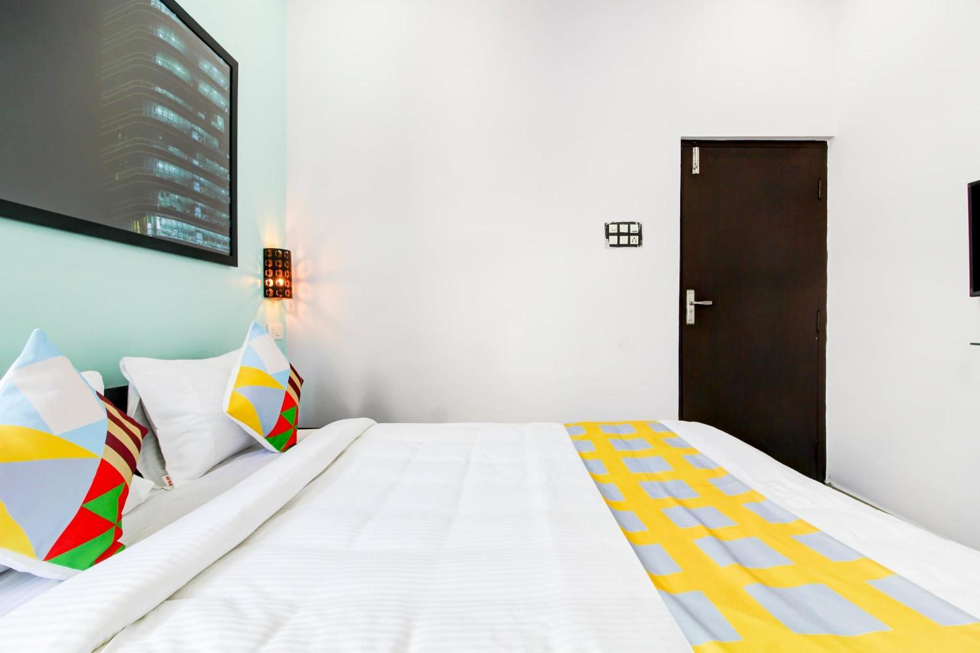Hotel O Home Comfortable Stays, Near Aasam Gadh Current Office Sururnagar エクステリア 写真